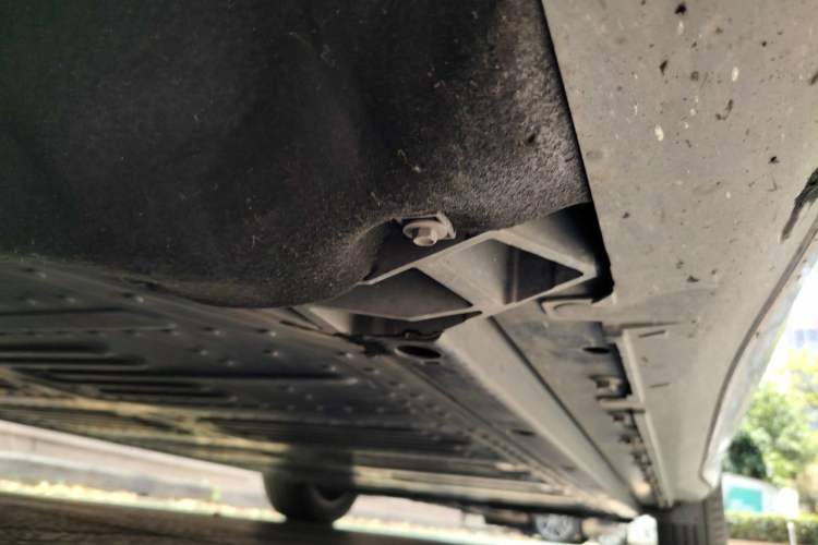Used Ford Mustang Mach-E 2021 AION Y Plus Rear-Drive Luxury Edition (Long Range) Chassis Front Left