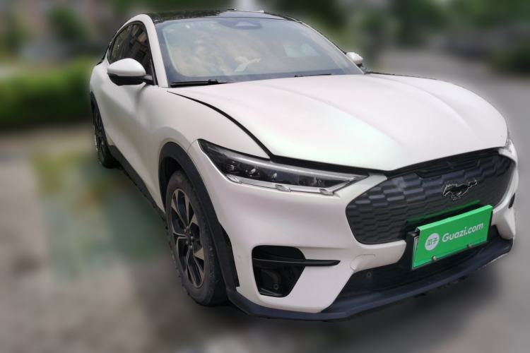 Used Ford Mustang Mach-E 2021 Leap Edition Rear-Drive Version (Standard Range) Front Right 45 Deg