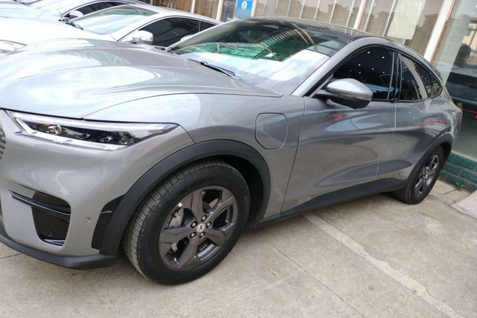 Used Ford Mustang Mach-E 2021 Leap Edition Rear-Drive Version (Standard Range) Left Side