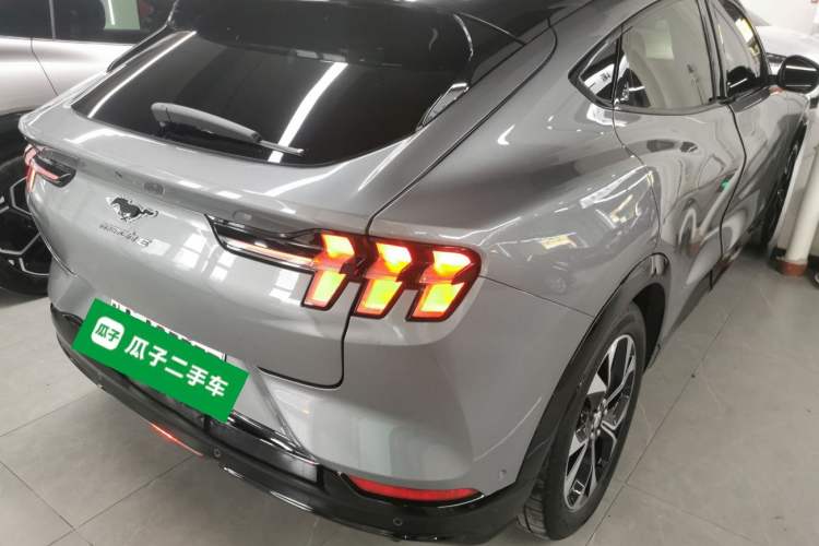 Used Ford Mustang Mach-E 2021 Wujiang Rear-Drive Version (Long Range) Rear Right 45 Deg