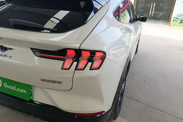 Used Ford Mustang Mach-E 2021 AION Y Plus Rear-Drive Luxury Edition (Long Range) Exterior 3