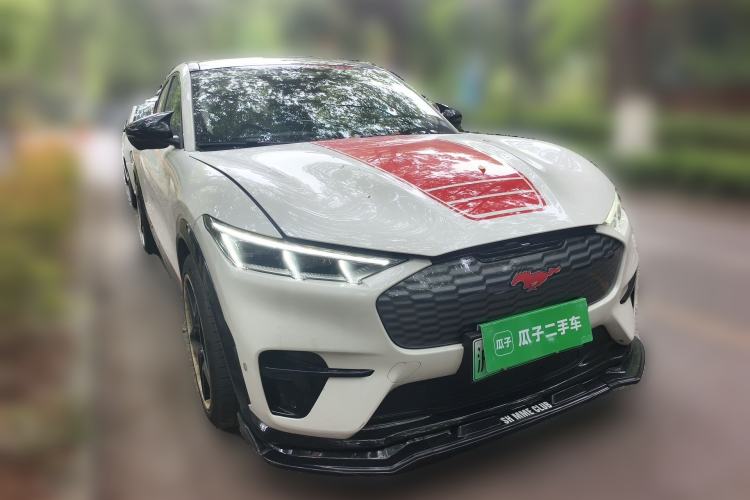 Used Ford Mustang Mach-E 2021 AION Y Plus Rear-Drive Luxury Edition (Long Range) Front Right 45 Deg