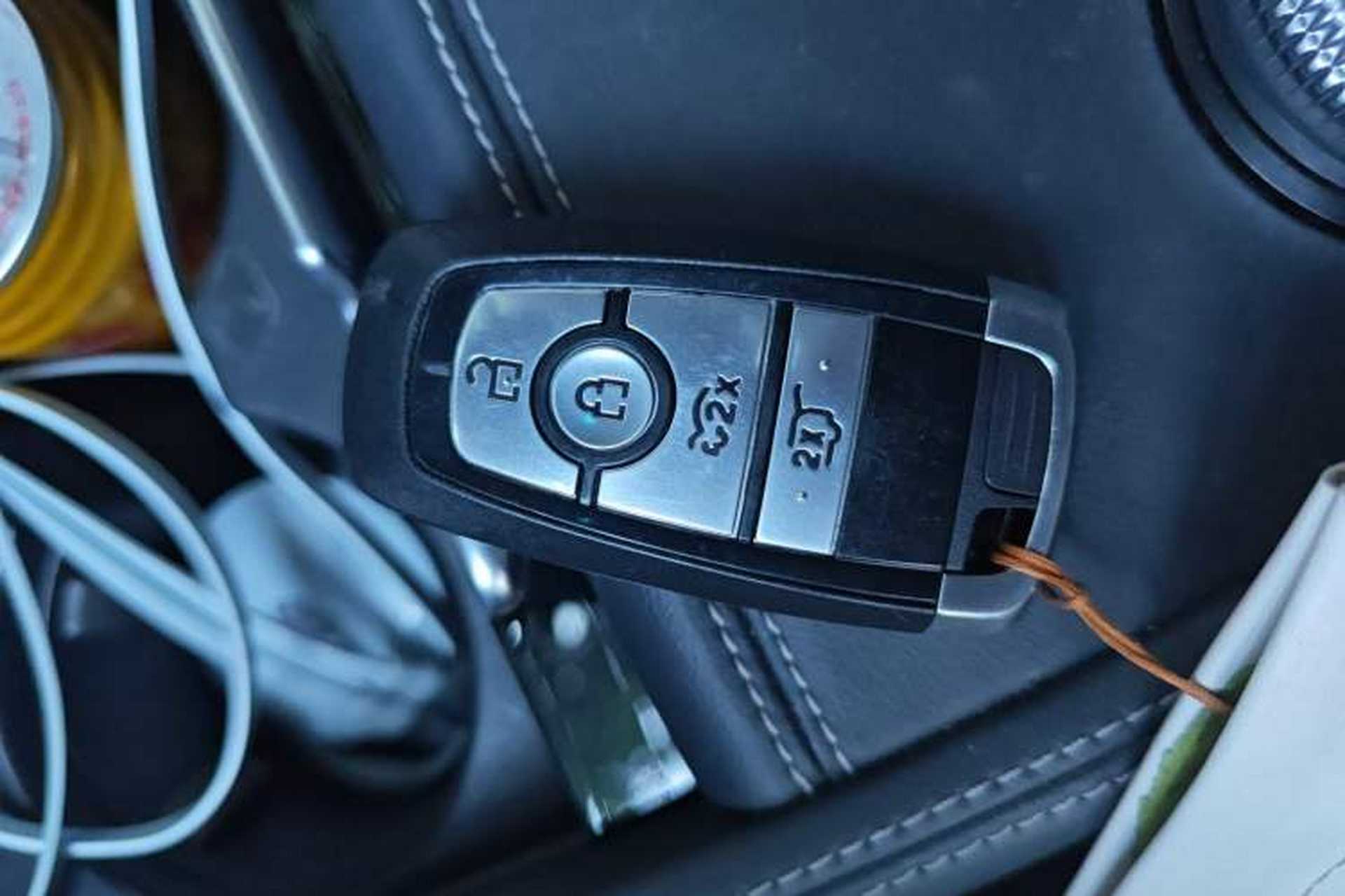 Used Ford Mustang Mach-E 2021 AION Y Plus Rear-Drive Luxury Edition (Long Range) Interior 1