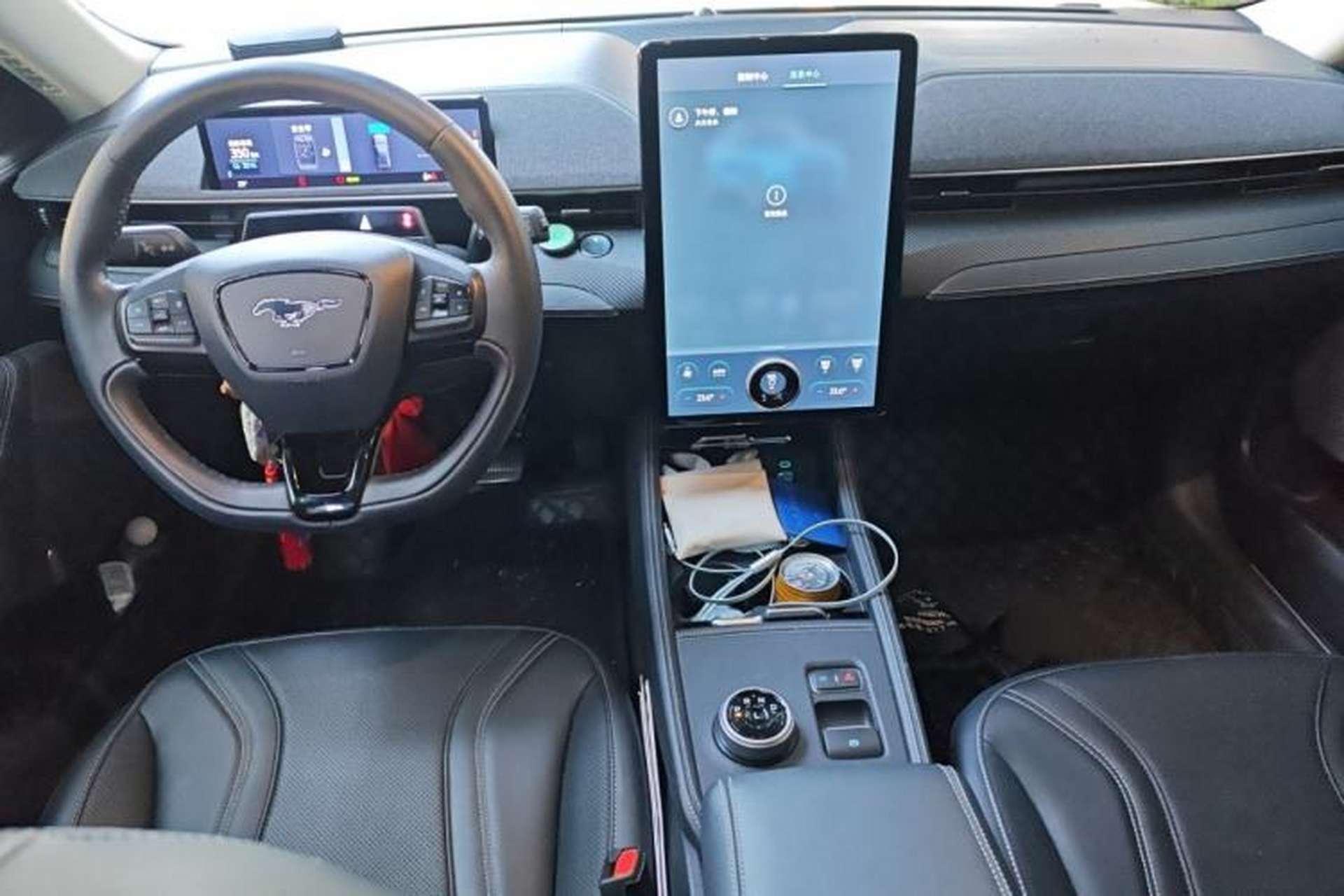 Used Ford Mustang Mach-E 2021 AION Y Plus Rear-Drive Luxury Edition (Long Range) Interior 2