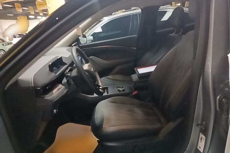 Used Ford Mustang Mach-E 2021 Leap Edition Rear-Drive Version (Standard Range) Left Front Seat