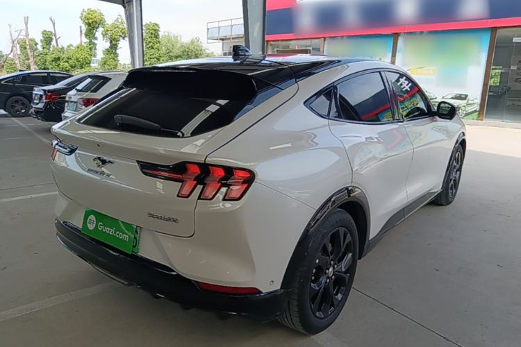 Used Ford Mustang Mach-E 2021 AION Y Plus Rear-Drive Luxury Edition (Long Range) Rear Right 45 Deg