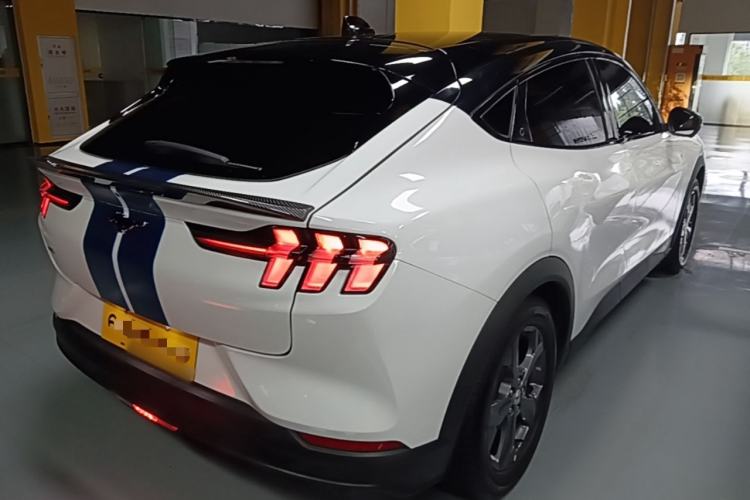 Used Ford Mustang Mach-E 2021 Leap Edition Rear-Drive Version (Standard Range) Rear Right 45 Deg