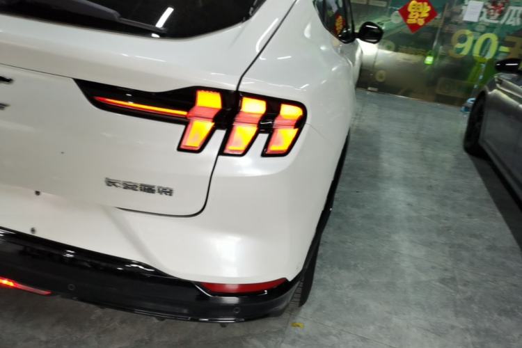 Used Ford Mustang Mach-E 2021 AION Y Plus Rear-Drive Luxury Edition (Long Range) Right Rear Taillight