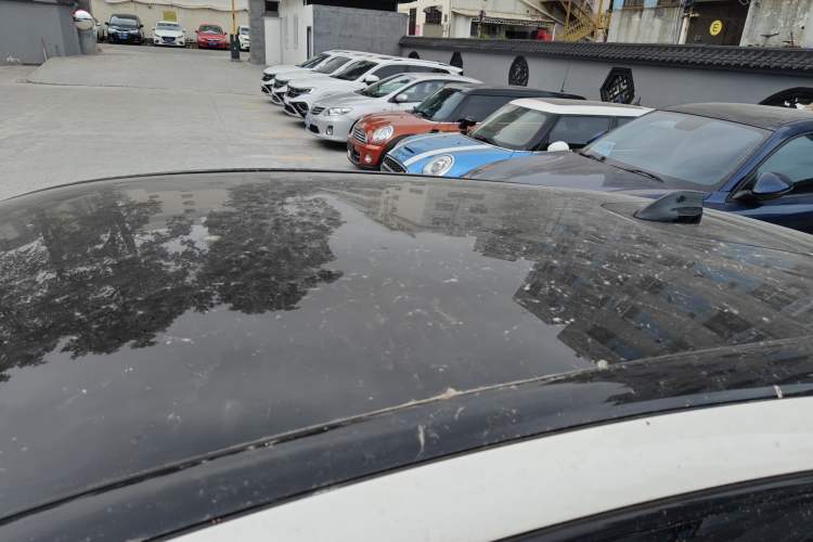 Used Ford Mustang Mach-E 2021 GT Model Roof