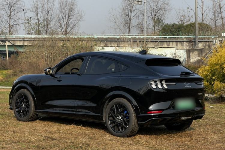 Used Ford Mustang Mach-E 2024 Windstorm Version (Long-Range) Exterior 2