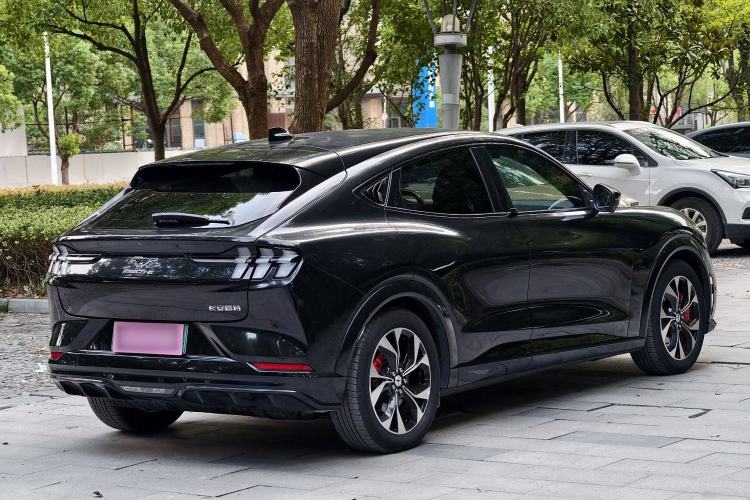 Used Ford Mustang Mach-E 2024 Windstorm Version (Long-Range) Exterior 3