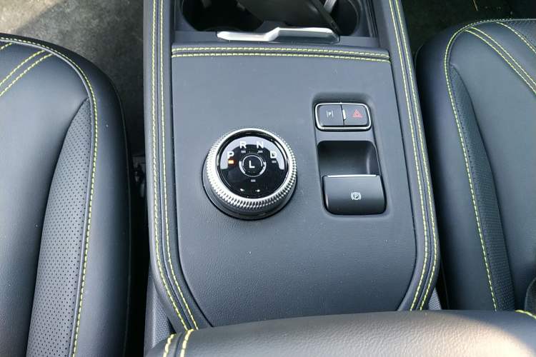 Used Ford Mustang Mach-E 2024 Windstorm Version (Long-Range) Gear Lever