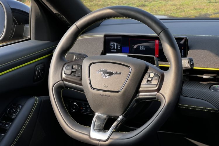 Used Ford Mustang Mach-E 2024 Windstorm Version (Long-Range) Interior 3