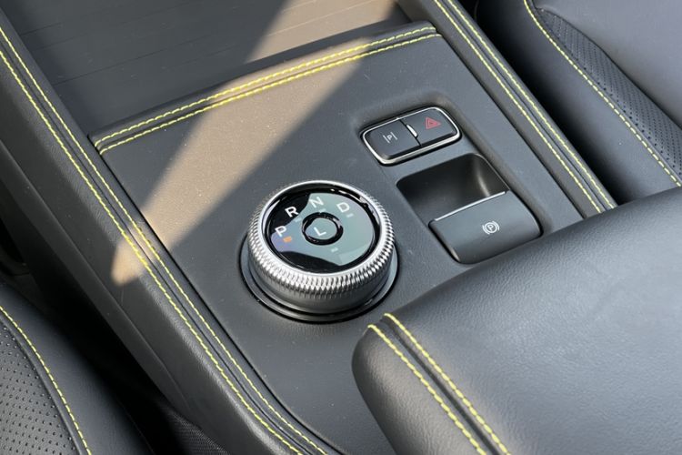 Used Ford Mustang Mach-E 2024 Windstorm Version (Long-Range) Interior 8