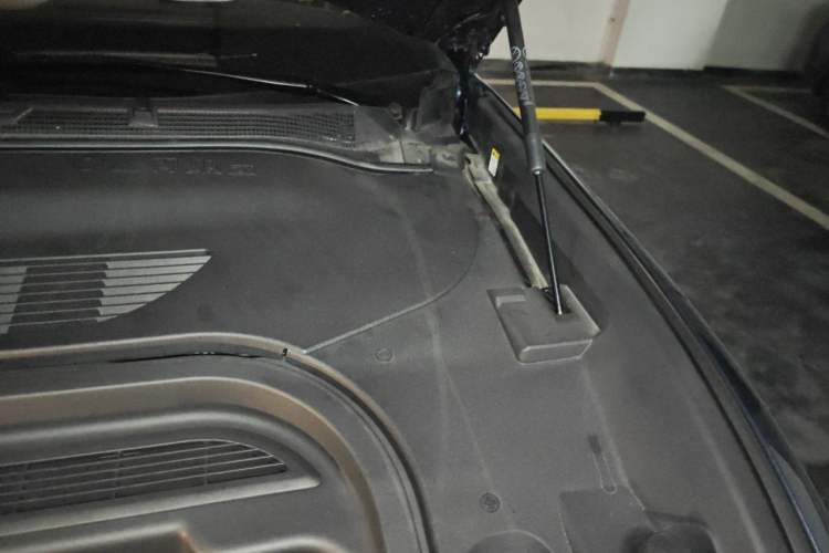 Used Ford Mustang Mach-E 2024 Windstorm Version (Long-Range) Engine Bay Left