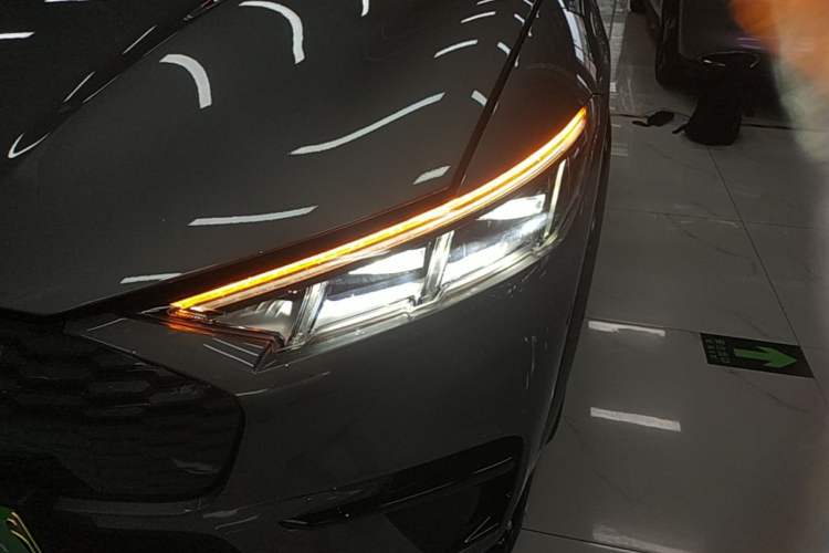 Used Ford Mustang Mach-E 2024 Windstorm Version (Long-Range) Left Front Headlight