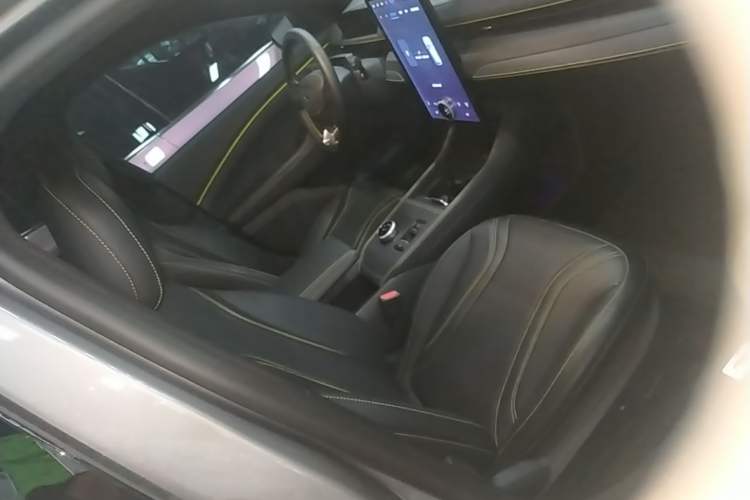 Used Ford Mustang Mach-E 2024 Windstorm Version (Long-Range) Right Front Seat