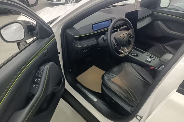 Used Ford Mustang Mach-E 2024 Windstorm Version (Long-Range) Driver Seat