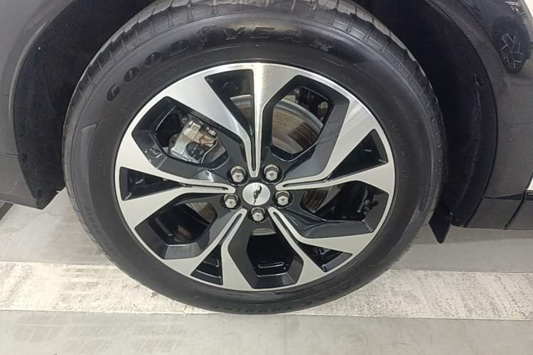 Used Ford Mustang Mach-E 2024 Windstorm Version (Long-Range) Exterior 5