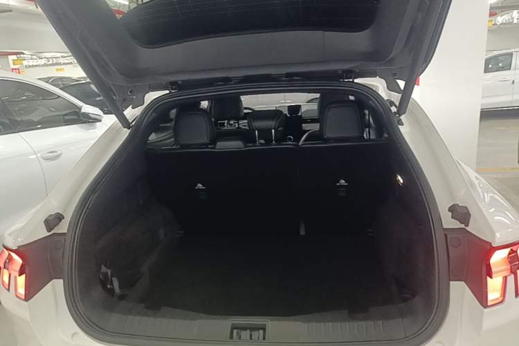 Used Ford Mustang Mach-E 2024 Windstorm Version (Long-Range) Trunk
