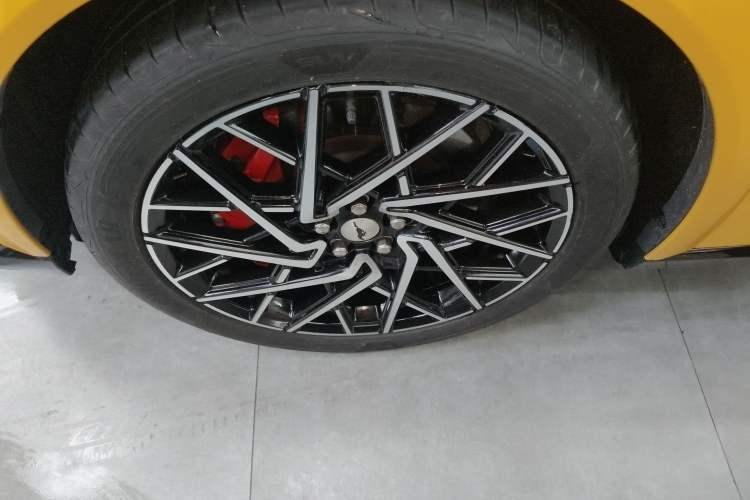 Used Ford Mustang Mach-E 2024 GT Model Exterior 4