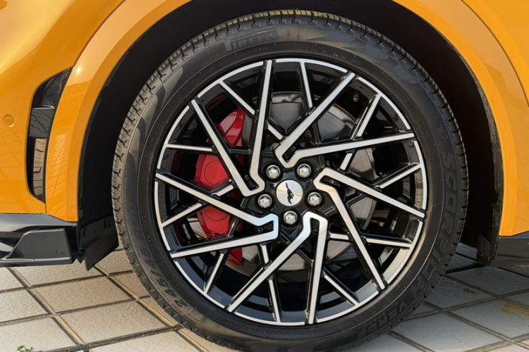 Used Ford Mustang Mach-E 2024 GT Model Exterior 5
