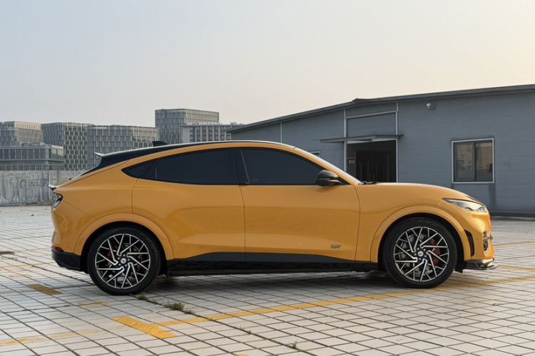 Used Ford Mustang Mach-E 2024 GT Model Exterior 7