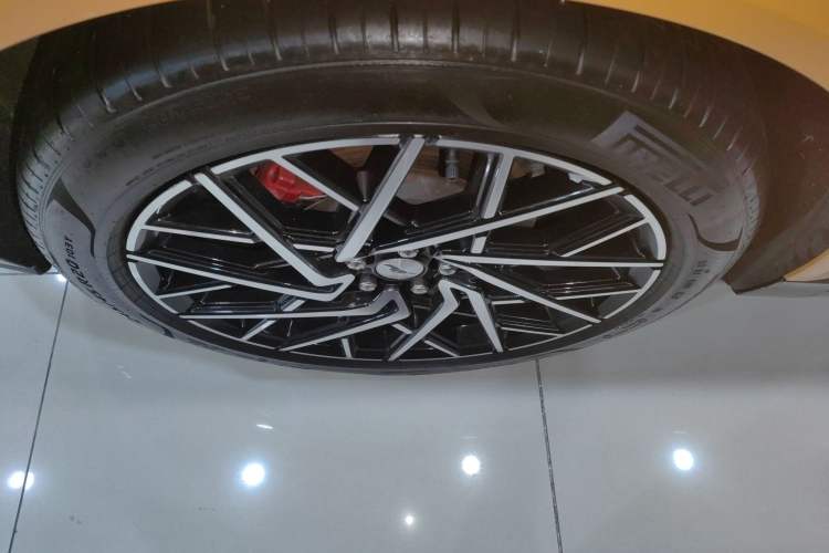 Used Ford Mustang Mach-E 2024 GT Model Exterior 8
