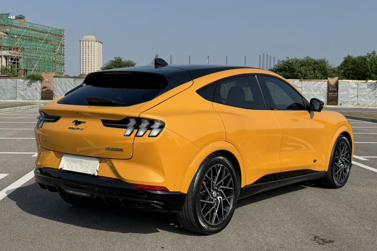 Used Ford Mustang Mach-E 2024 GT Model Exterior 9