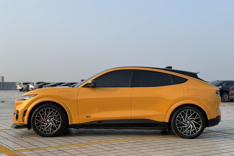 Used Ford Mustang Mach-E 2024 GT Model Exterior 9