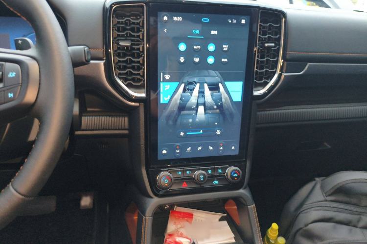 Used Ford Ranger 2023 Trailblazer 4x4 Automatic Version – Gasoline Audio And AC Panel