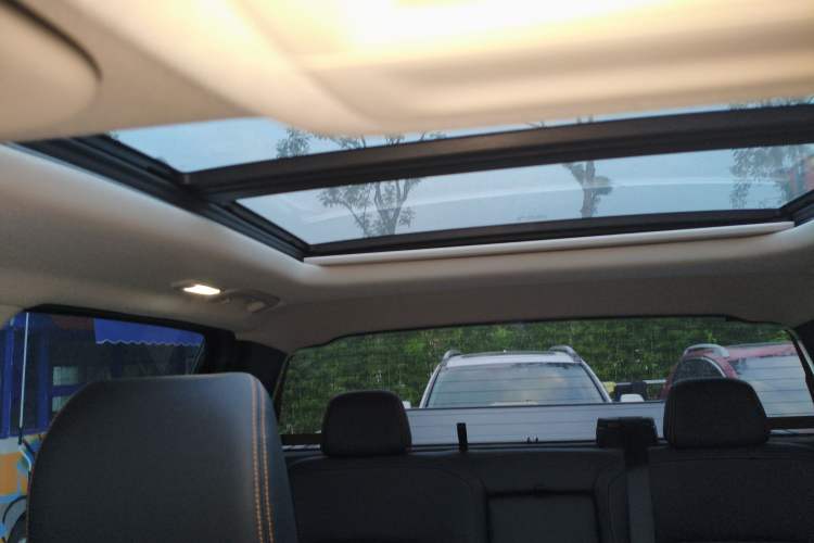 Used Ford Ranger 2023 Trailblazer 4x4 Automatic Version – Gasoline Headliner