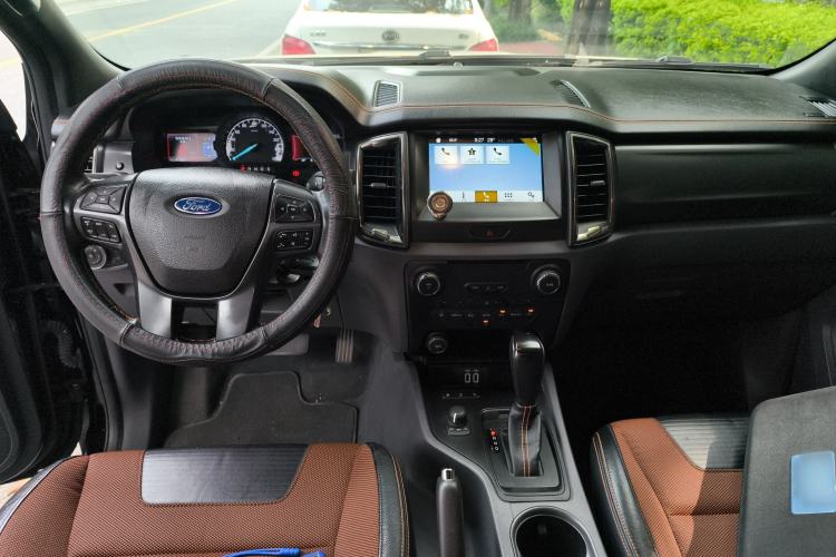 Used Ford Ranger 2018 3.2TDCi Wildtrak Interior 2