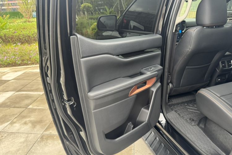 Used Ford Ranger 2023 Trailblazer 4x4 Automatic Version – Gasoline Interior 7