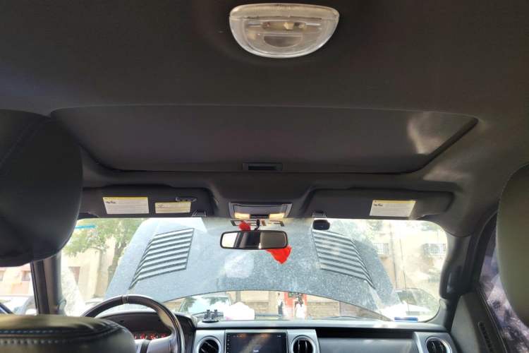 Used Ford Ranger  Headliner