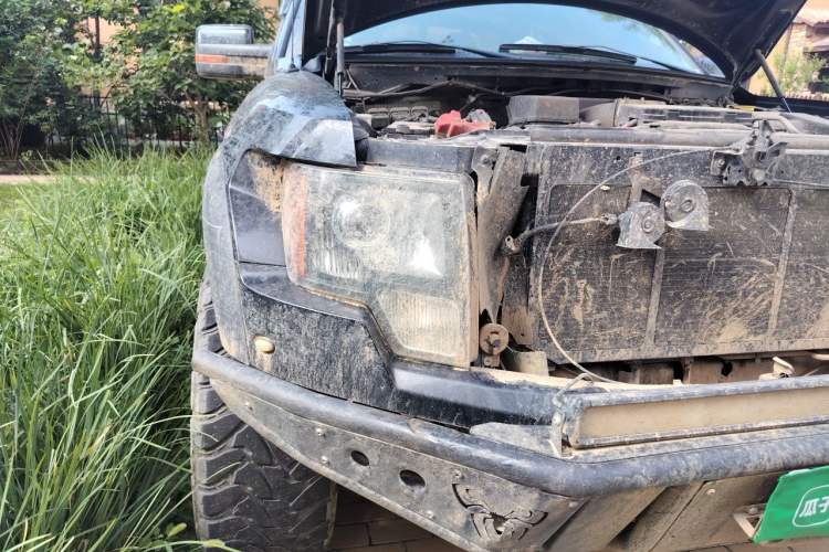 Used Ford Ranger  Right Front Headlight