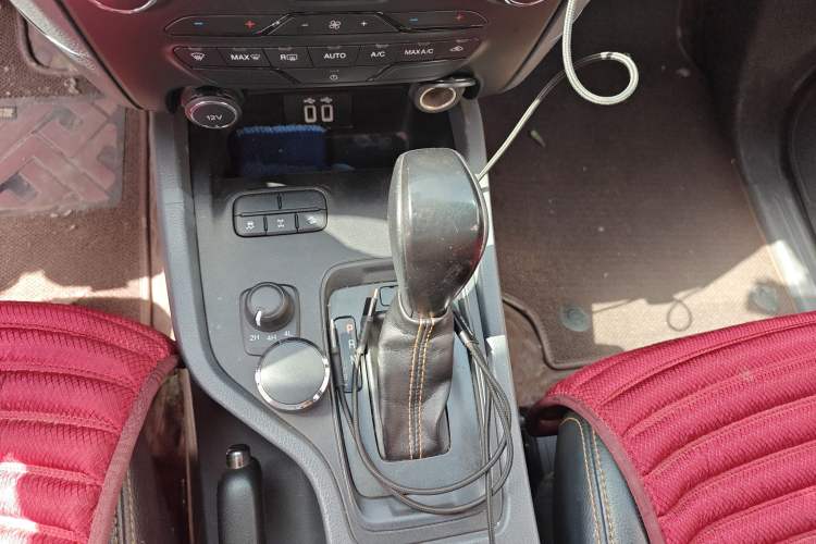 Used Ford Ranger 2018 3.2TDCi Wildtrak Gear Lever