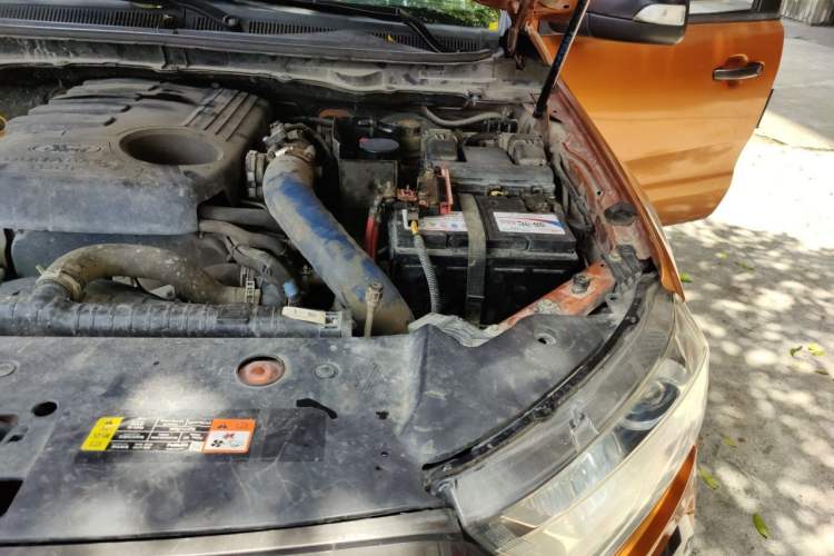 Used Ford Ranger 2018 3.2TDCi Wildtrak Engine Bay Left