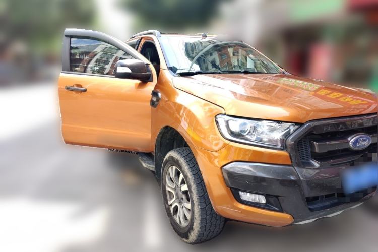 Used Ford Ranger 2018 3.2TDCi Wildtrak Front Right 45 Deg