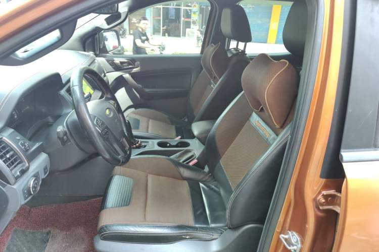 Used Ford Ranger 2018 3.2TDCi Wildtrak Left Front Seat