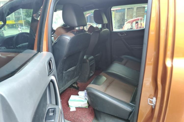 Used Ford Ranger 2018 3.2TDCi Wildtrak Left Rear Seat