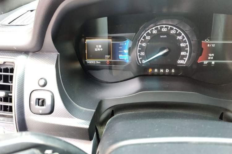 Used Ford Ranger 2018 3.2TDCi Wildtrak Odometer Close Up