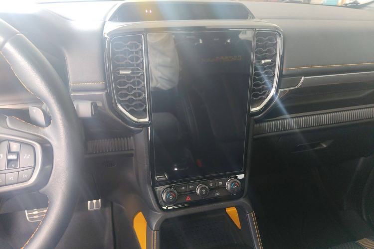 Used Ford Ranger 2023 Wild Terrain 4x4 Automatic Version Gasoline Audio And AC Panel