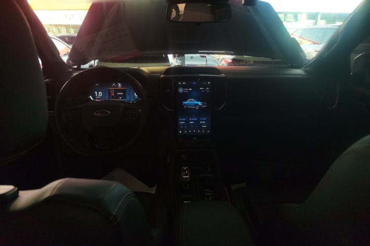 Used Ford Ranger 2023 Trailblazer 4x4 Automatic Version – Gasoline Center Console