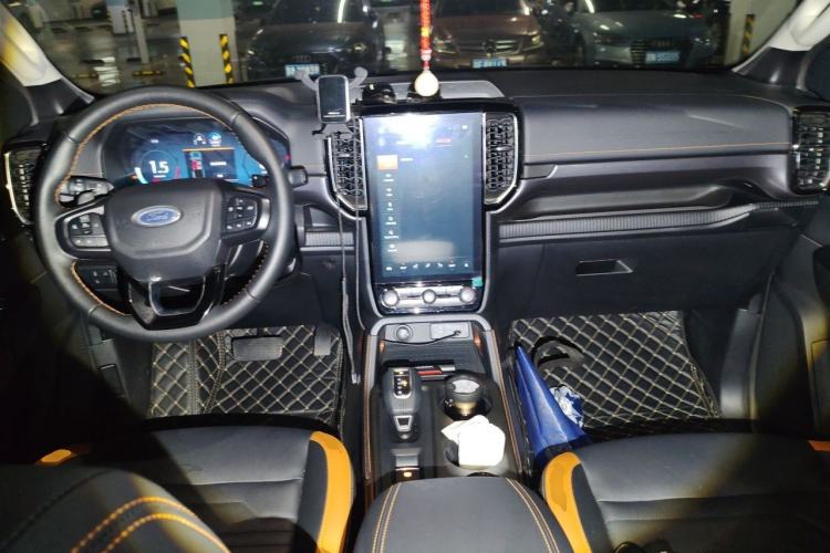 Used Ford Ranger 2023 Trailblazer 4x4 Automatic Version – Gasoline Center Console