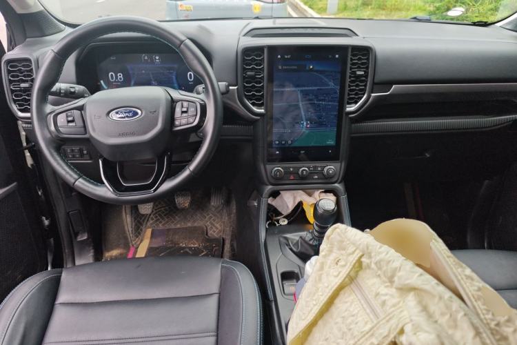 Used Ford Ranger 2023 Shanlin 4x4 Manual Diesel Center Console