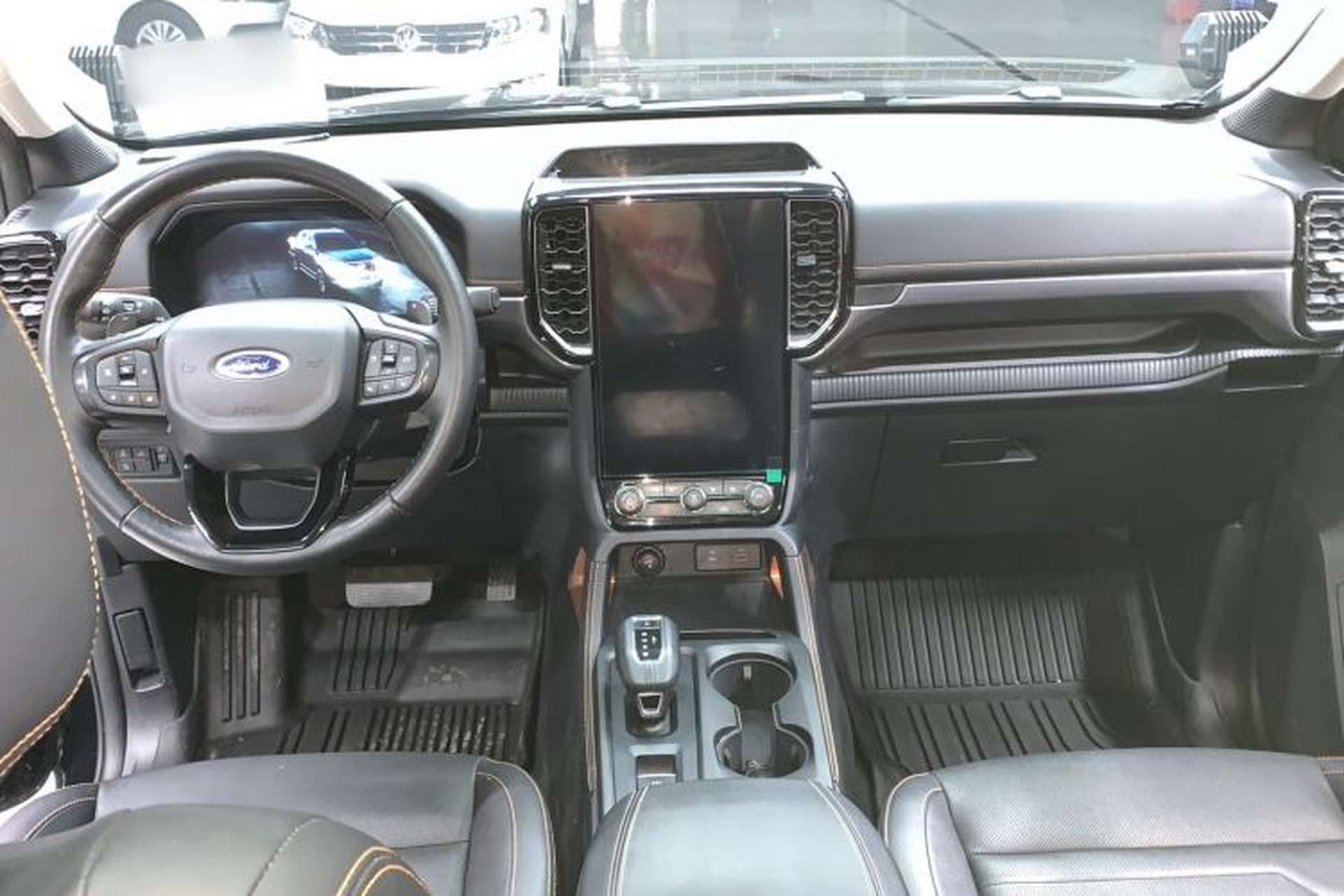 Used Ford Ranger 2023 Trailblazer 4x4 Automatic Off-Road Version – Gasoline Center Console