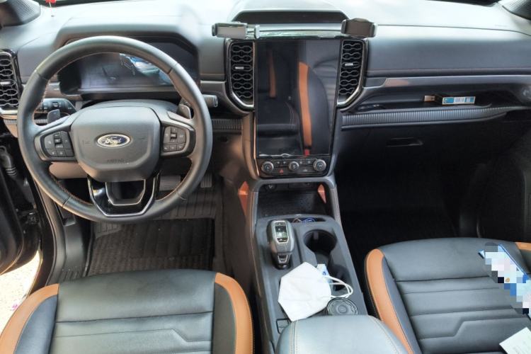 Used Ford Ranger 2023 Trailblazer 4x4 Automatic Version – Gasoline Center Console
