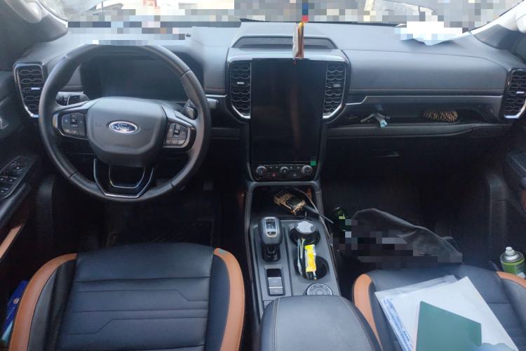 Used Ford Ranger 2023 Trailblazer 4x4 Automatic Version – Gasoline Center Console