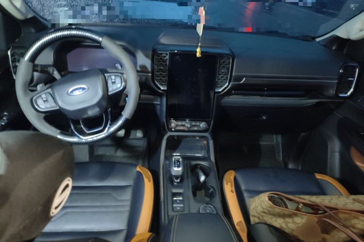 Used Ford Ranger 2023 Trailblazer 4x4 Automatic Version – Gasoline Center Console
